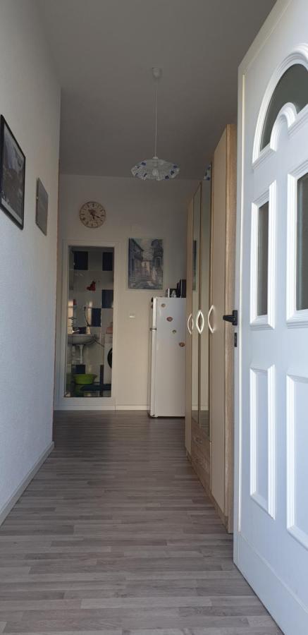Maslenica-bougainvillea Apartment *